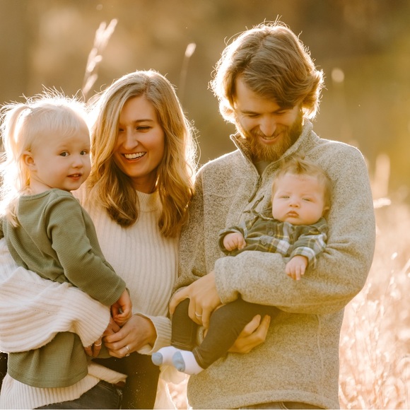 Meet your Posher, Hope - Picture 1 of 7